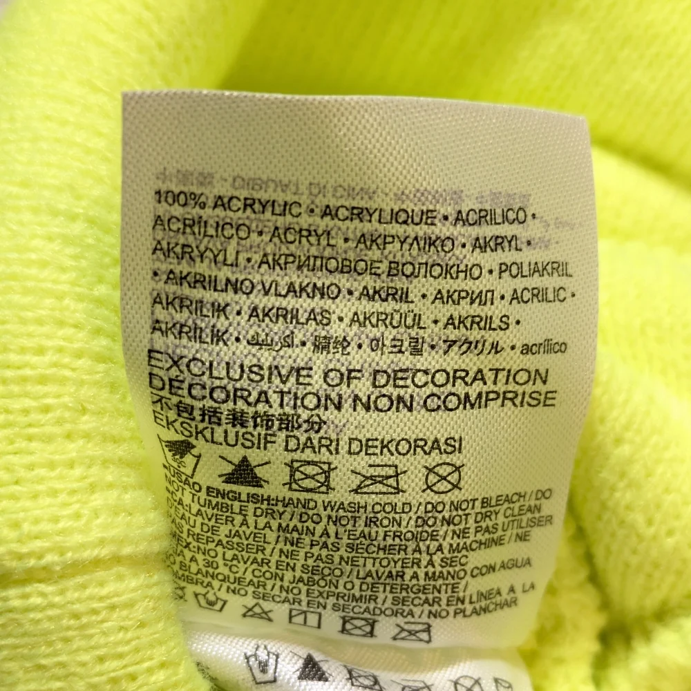 NWT Nike Volt Youth Boys Knit Hat and Gloves Set Neon Yellow‎ Black Swoosh